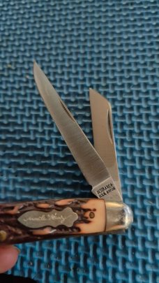 Schrade + 