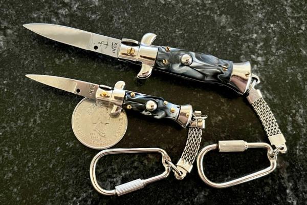 2 Miniature Keychain Switchblade Knives, Italy, Imitation Horn Handles, Unused