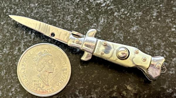 Miniature Keychain Switchblade Knife, Taiwan, 2.75 Inch Fishtail Style, Unused