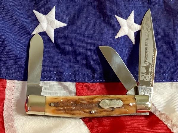 Vintage Bulldog Brand Stockman w/ Quarter Horseman Blade Etch w/ Sweet Stag Handles Vintage Bulldog Brand Stockman w/ Quarter Horseman Blade Etch w/ Sweet Stag Handles