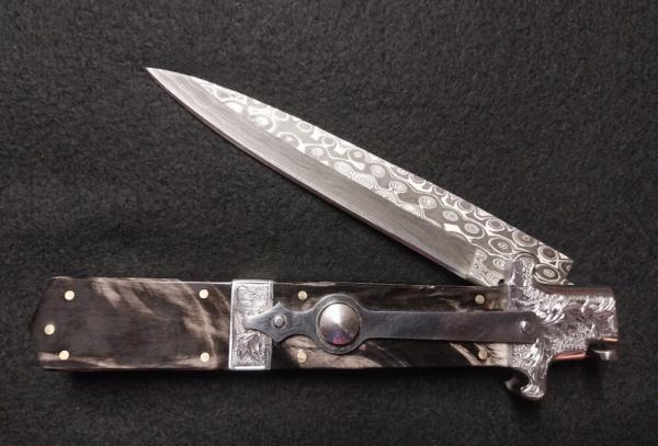 12" Picklock Switchblade with Damascus Blade and Buffalo horn handles.