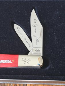 Case XX USA 62009 1/2 SS Smooth Old Red Bone Barlow Knife 1/ 300