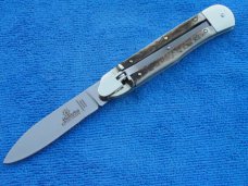 New #11 7-3/4" Hubertus "Springer" leverlock auto (68.111.HH.11) Genuine Stag horn