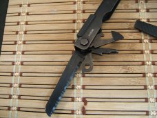 GERBER MULTIPLIER BLACK OXIDE NONE-REFLECTIVE STAINLESS STEEL MULTI-TOOL M600 USA W/15 TOOLS UNUSED