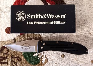 Smith $ Wesson Military Auto Knife SW166B $120.00 OBO