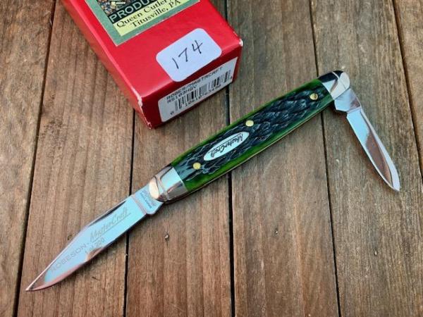 Robeson Mastercraft by Queen Sleeveboard Pen Knife Hunter Green Jigged Bone 1 of 200
