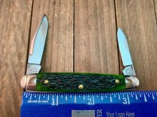 Robeson Mastercraft by Queen Sleeveboard Pen Knife Hunter Green Jigged Bone 1 of 200