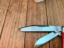 Robeson Shuredge by Queen Small Cattleman’s Stockman Strawberry Red Jigged Bone 1994