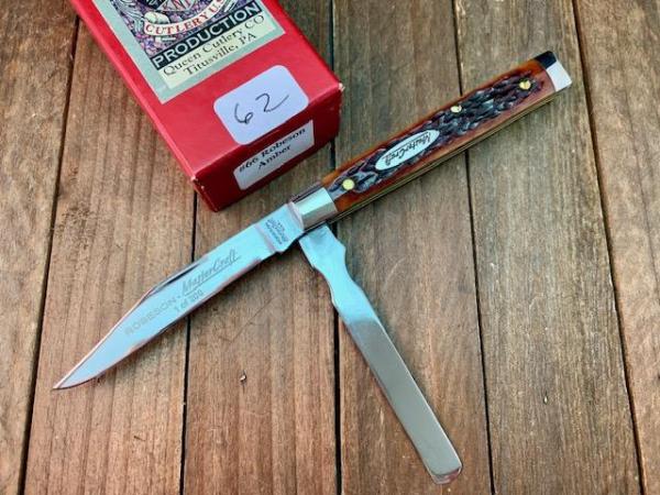 Robeson Mastercraft by Queen Small Doctor’s Knife Amber Jigged Bone 1 of 200