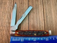 Robeson Mastercraft by Queen Small Doctor’s Knife Amber Jigged Bone 1 of 200
