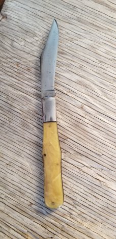 KEENWEL MFG.Co.  coke bottle knife (1920's-30's)