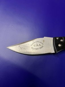 Smith & Wesson Model SW1000 Military Issue Automatic Knife