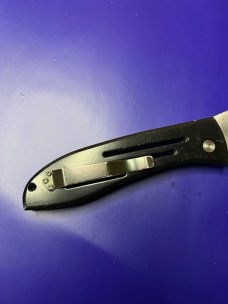 Smith & Wesson Model SW1000 Military Issue Automatic Knife