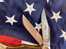 Bulldog Brand 2nd Generation 2 Blade Hunter w/ Mountain Hunter Blade Etch w/ Brown Bone Handles -NOS