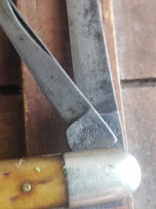 1900-1916 Robeson Cutlery Co Swell Center Jack Knife 622 283