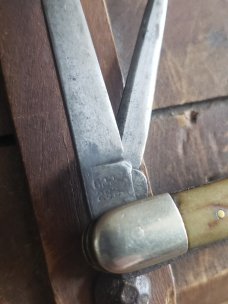 1900-1916 Robeson Cutlery Co Swell Center Jack Knife 622 283