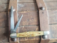 1900-1916 Robeson Cutlery Co Swell Center Jack Knife 622 283
