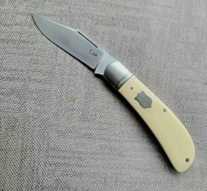 K'roo Vintage Ivory Paper Micarta Lanny..fluted...black accents..4cl"..Rwl34..Filework..coa and slip