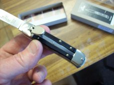 Hubertus Knife Solingen, Germany Small 08 Exotic Black Ebony Wood 5 3/4 " Open Lilyput NIB