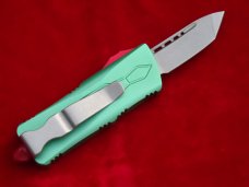 *SALE*  5"  OTF Green n Red handle T6-6061 with Tanto style blade