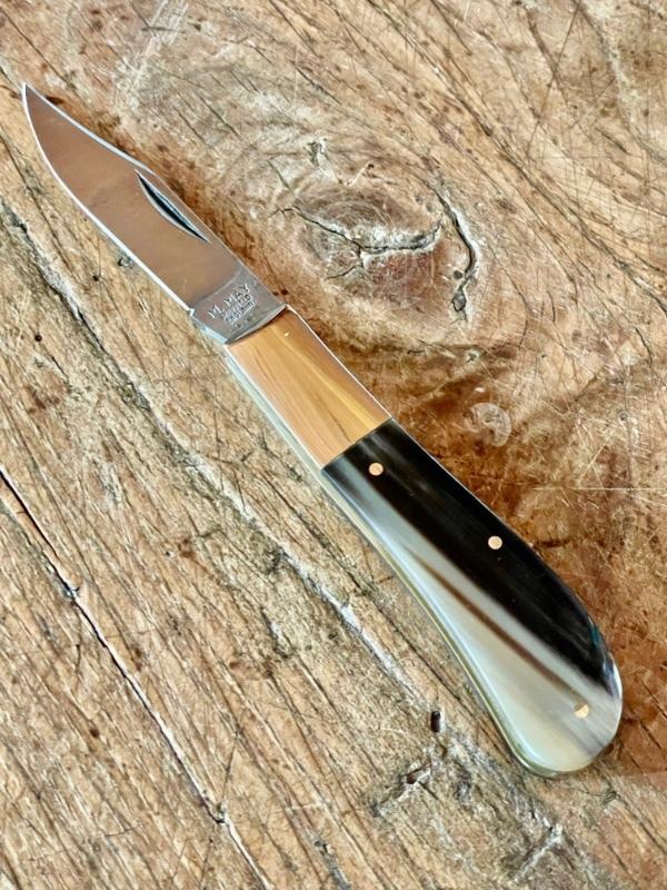 Michael May, Sheffield Clayton Barlow with Ox Horn Scales and Clip Point Blade Michael May, Sheffield Clayton Barlow with Ox Horn Scales and Clip Point Blade