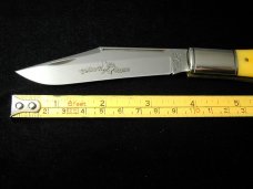 Great Eastern Cutlery Northfield Smooth Yellow Rose Bone Allegheny Large Coke Bottle Knife 976119