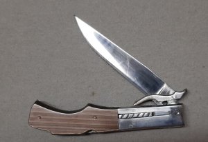 Handmade Switchblade with Swing-guard 