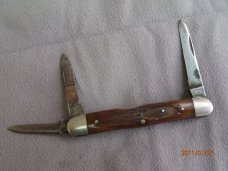 Russell USA Bone Split-Backspring Whittler