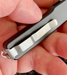 Microtech UTX-70 OTF Knife, Older Flat Body Dated 10/2010, Tanto Blade, Unused 