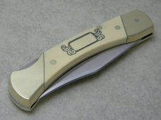 Schrade + USA SC507 Scrimshaw Checkered Flag Collection Lockback Knife & Pouch
