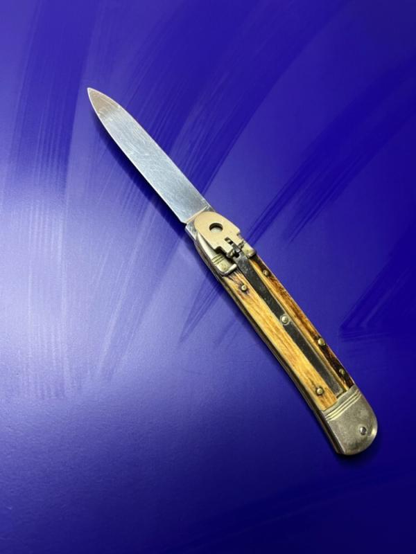 KISSING CRANE ROBI KLAAS SOLINGEN GERMANY AUTOMATIC KNIFE STAG SCALES KISSING CRANE ROBI KLAAS SOLINGEN GERMANY AUTOMATIC KNIFE STAG SCALES
