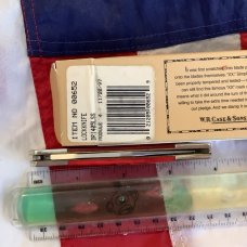 Case xx 1997 Medium 3 3/4" Lock back Knife (MDL# 61405L SS) w/ Great Red Handles -NOS M/NM