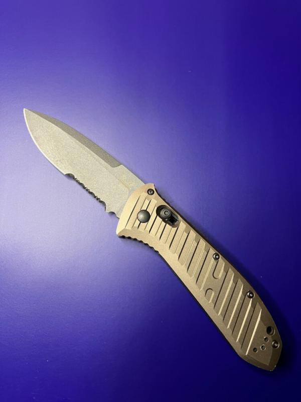 Benchmade 5700 Dark Earth Aluminum Auto Presidio II Automatic Knife