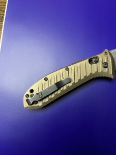 Benchmade 5700 Dark Earth Aluminum Auto Presidio II Automatic Knife