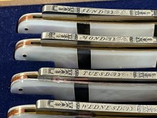 Parker Cut Co "The Improved Eagle Razor" 7-Day Mother of Pearl + 1 Bone Razor Japan 