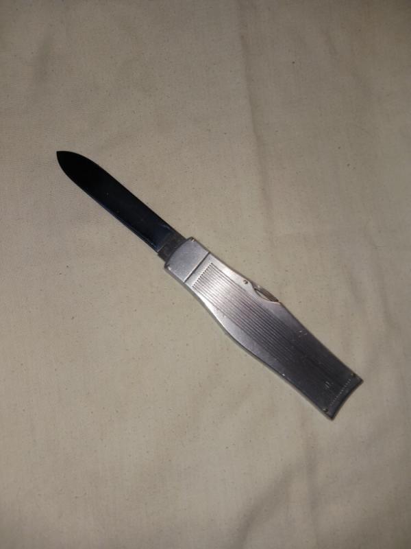 VINTAGE ROB KLAAS GRAVITY KNIFE