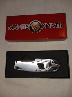 MANTIS  G amp G HAWK GEARHEAD FOLDING KNIFE