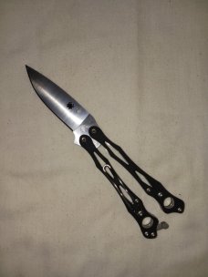 SPYDERCO SMALLFLY 2