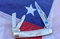 Vintage 1996 Bulldog Brand (Standing bulldog) 4" Whittler w/ Fiery Mother of Pearl Handles +Peacock 