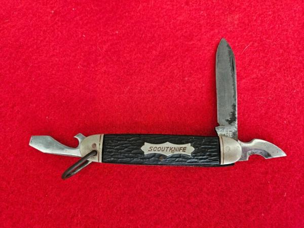 Kent NY 3 Blade Scout Knife 1931-1955 - By Camillus Kent NY 3 Blade Scout Knife 1931-1955 - By Camillus