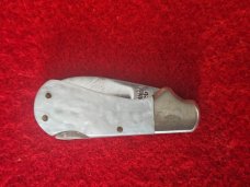 Edge Mark Squirrel Hunter - Mother of Pearl Lockback - Small 11-120 MOP 8A Stainless Steel - Japan