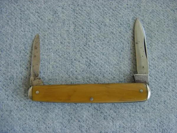 Extremely RARE, ULSTER, HOLYOKE BELTING CO., Dark Waterfall Handles Pocket Knife