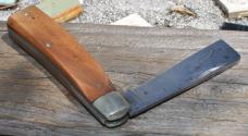 Schrade Walden Rope Knife Wood handles Never Used 4 1/2" Closed Has Tarnishish Loud In/Out Tight 