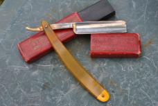 Genco Geneva Cutlery Co. Razor Transparent Yellow Gold Seal Model Some Use Tang Marked Classified