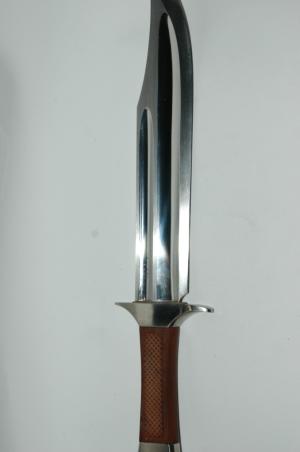 Very Large Dalian Bowie with Sheath