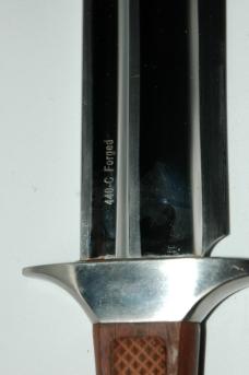 Very Large Dalian Bowie with Sheath
