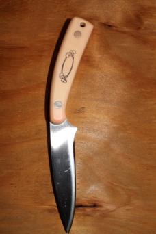 Schrade Scrimshaw Fixed Blade Knife #501 / Deer Head