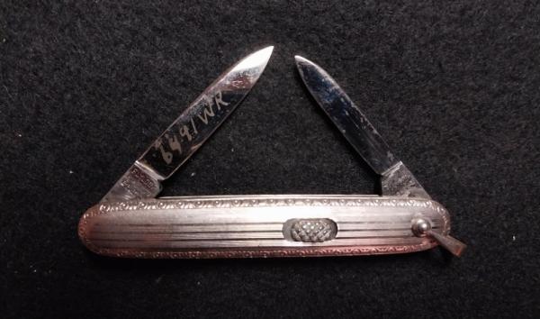 2 7/8" Flylock Salesmens Sample markings and bail.