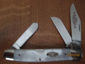CASE 8347SS MEDIUM STOCKMAN, MOTHER OF PEARL, 2011 PROTOTYPE (#7 OF 15)