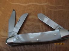 CASE 8347SS MEDIUM STOCKMAN, MOTHER OF PEARL, 2011 PROTOTYPE (#7 OF 15)